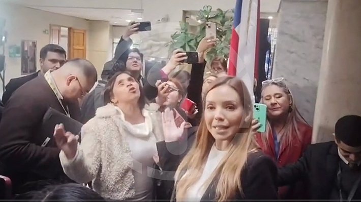 Comisión de Ética del Senado verá la fuerte pelea entre Fabiola Campillai y Camila Flores
