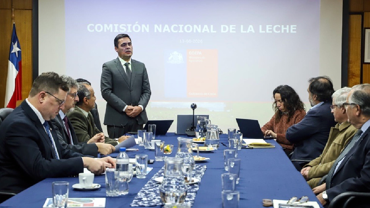 Comisión Nacional de la Leche analiza recuperación del sector y define prioridades para 2026-2027