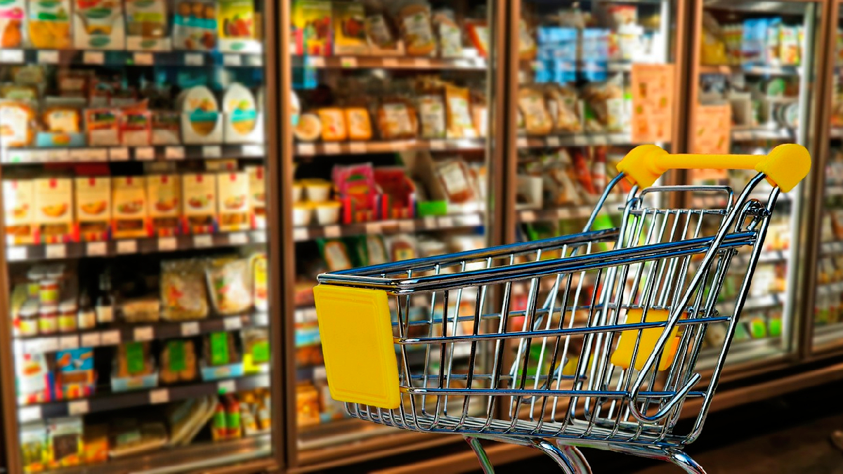 Hard discount: el formato que está cambiando la forma de comprar en Chile