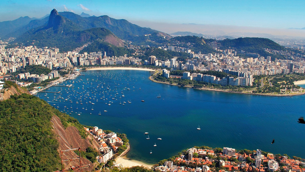 Con nuevos vuelos y rutas aéreas, los chilenos baten un récord histórico de viajes a Brasil