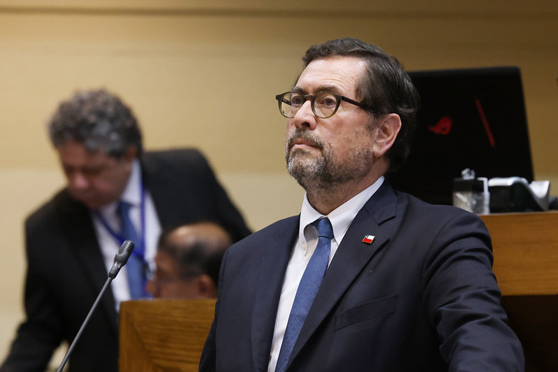 Interpelación: Canciller defiende soberanía del Estrecho de Magallanes, pero no se refiere a cuándo Argentina derogaría el Decreto 457