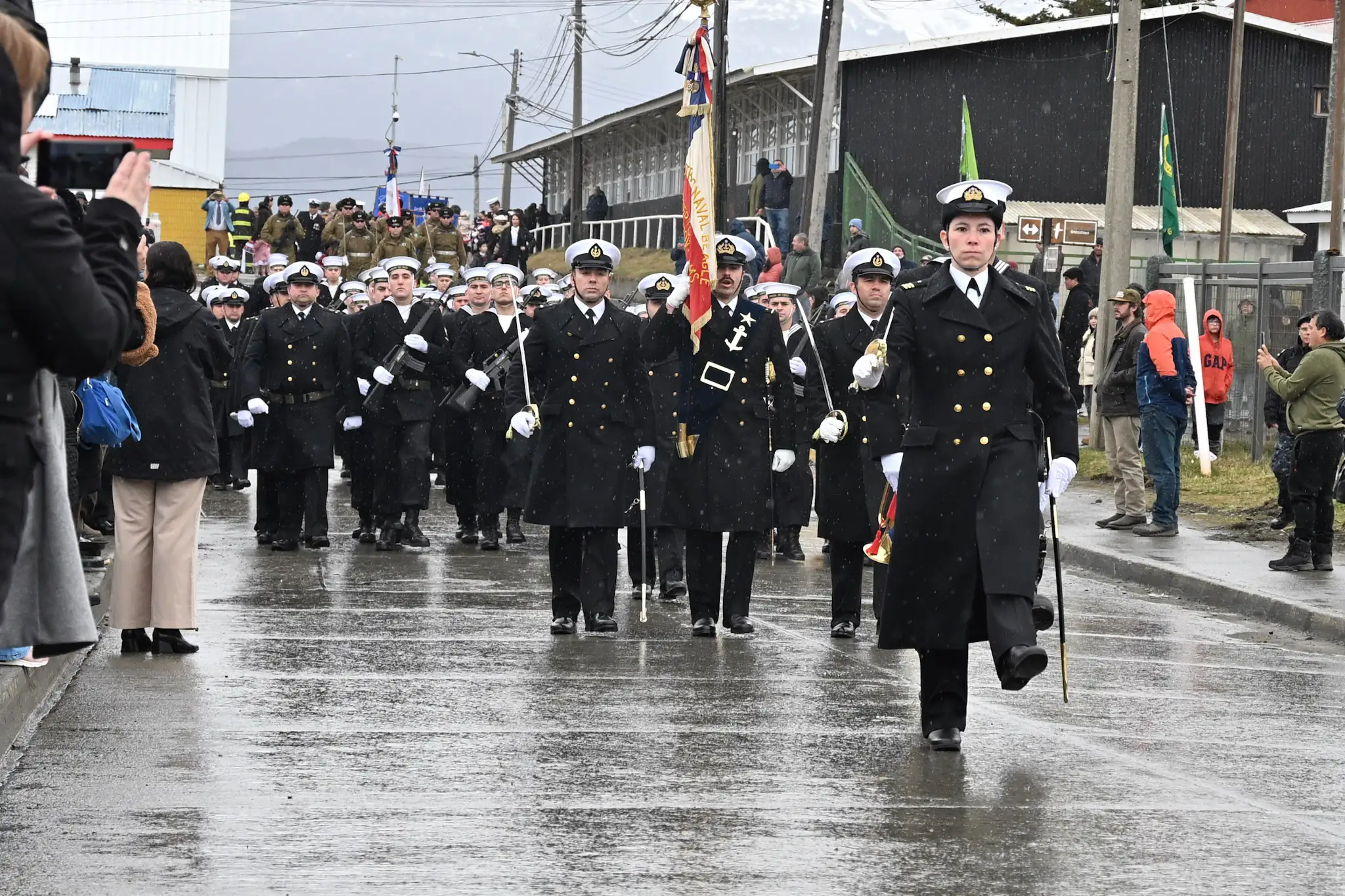 El desfile más austral de Chile en Puerto Williams
