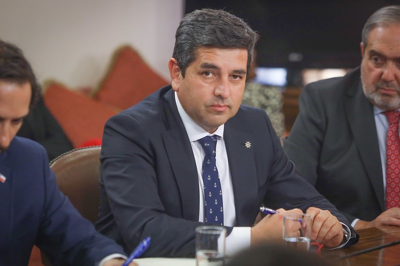 Diputado Valenzuela responde a Argentina por Estrecho de Magallanes: “El único combinado que le podemos ofrecer es una piscola”