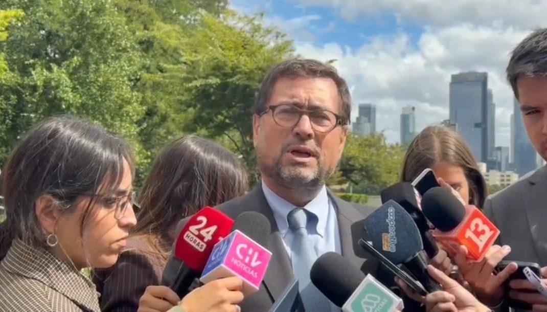 Oposición espera que interpelación a canciller disipe las dudas sobre Escudo de las Américas y Estrecho de Magallanes