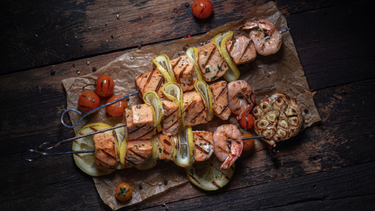 Parrilla dieciochera: pescados y mariscos se abren espacio en la tradicional mesa chilena