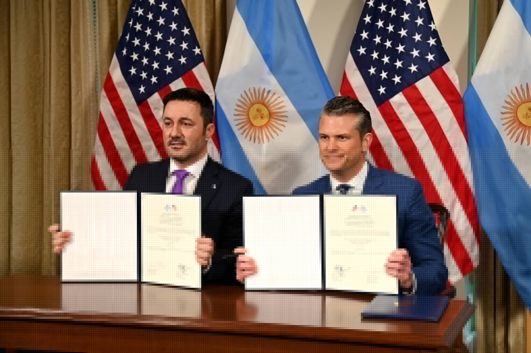 Armamentismo argentino con el foco puesto hacia el sur, específicamente la Antártica
