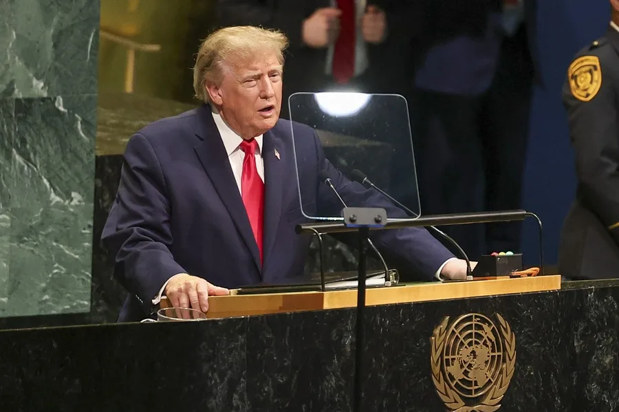 Trump a lo Trump: amenaza con usar la fuerza militar en Latinoamérica si ve amenazados sus intereses