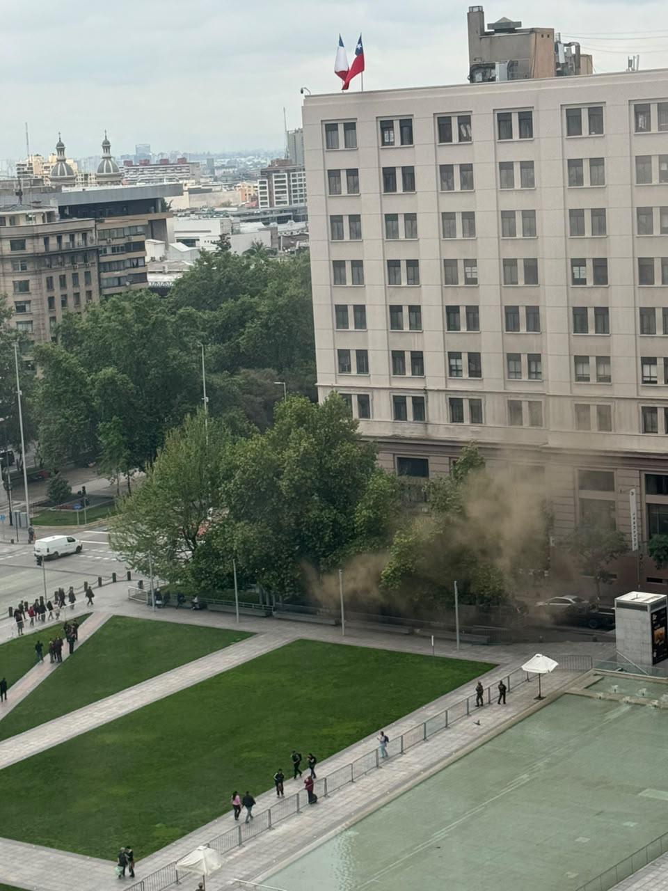 Amago de incendio en Centro Cultural La Moneda deja dos personas afectadas