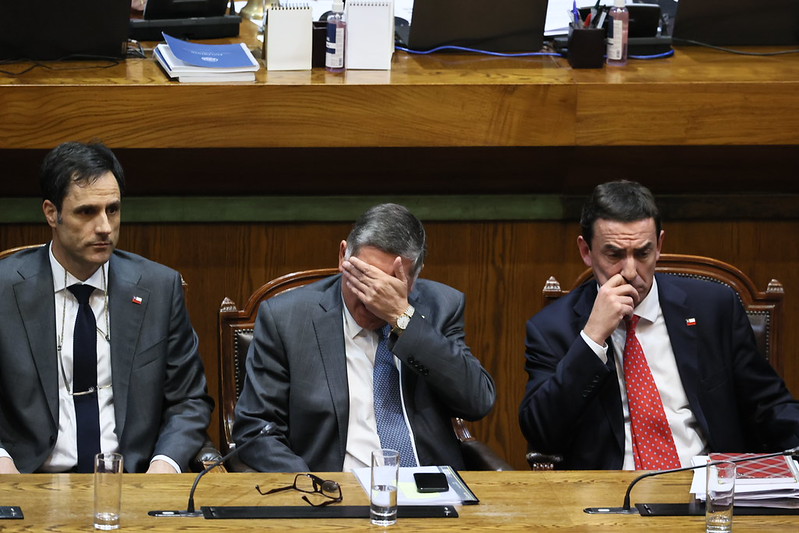 Escala la tensión entre UDI y Republicanos por sumarse a voces que piden la salida de Rabat