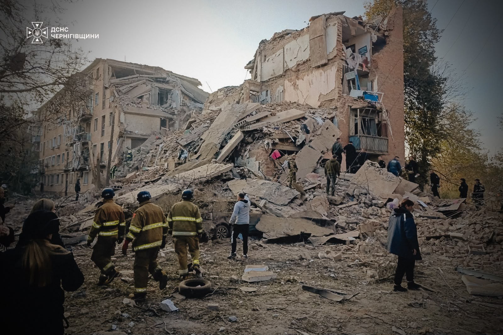 Al menos 19 muertos en un nuevo ataque masivo ruso contra Kiev y otras siete regiones de Ucrania