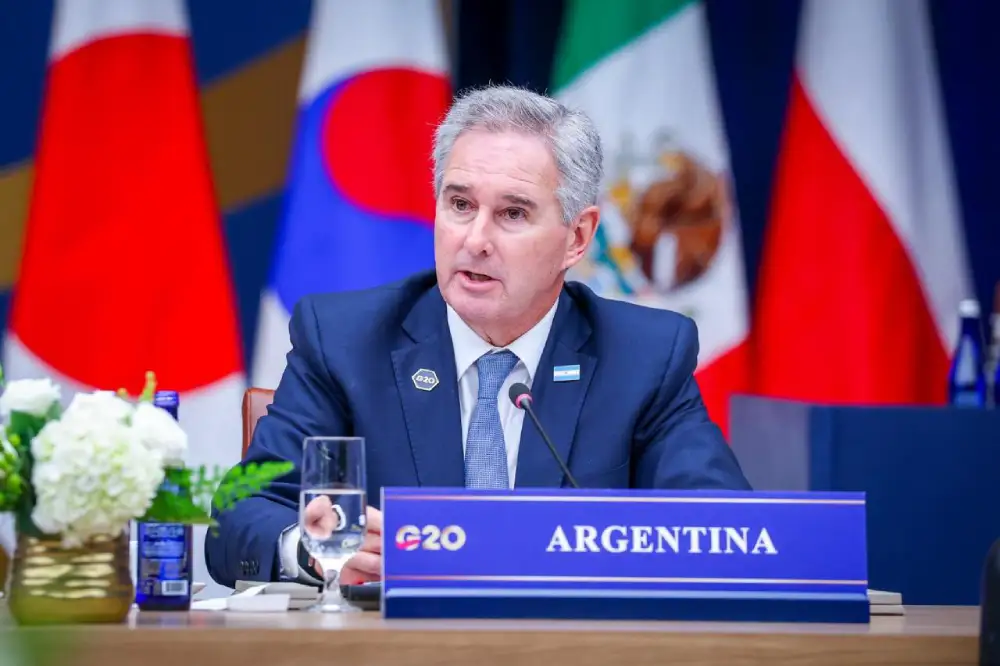 Quirno en G20 le hace un parelé a sus connacionales que arman conflicto con Chile por el viaje del "Danstar: "Ningún país puede obstruir el tránsito marítimo"