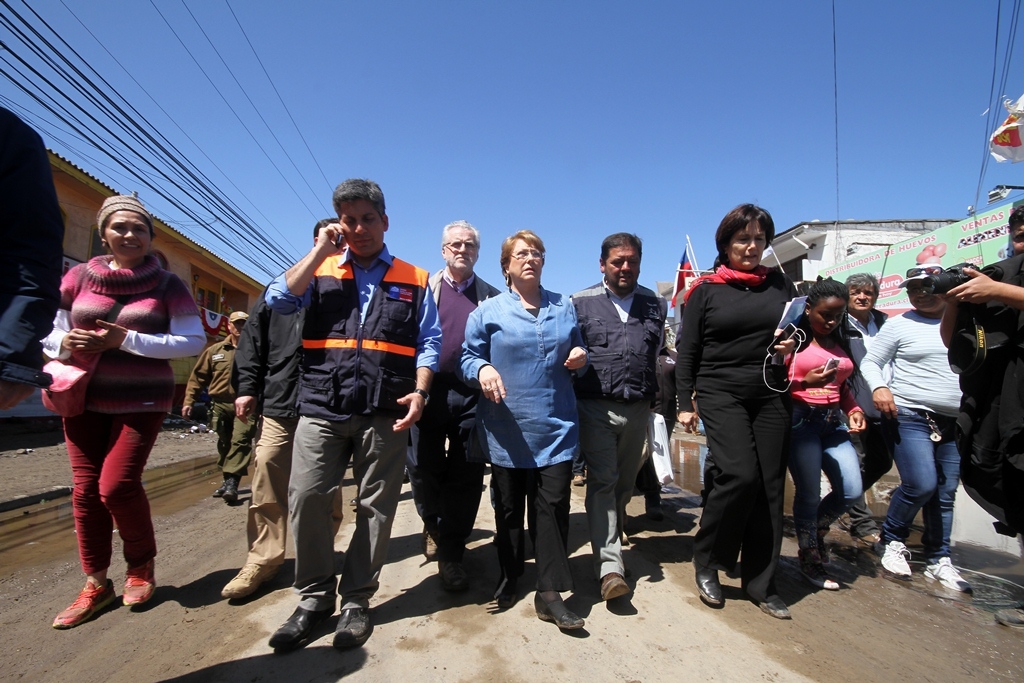 Encuesta semanal Cadem: Sube aprobación a Bachelet y rechaza  darle salida al mar a Bolivia