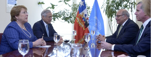 La Haya: Presidenta  confirma a Felipe Bulnes: “voy a mantener tanto al agente como a los coagentes”