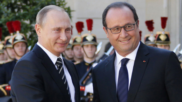 Hollande en  Moscú busca afianzar alianza contra el EI