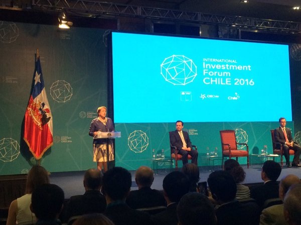 Bachelet y crisis del cobre: “Los problemas internacionales los enfrentamos con la solidez de nuestra economía”