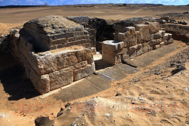 Tumba de reina egipcia entrega pistas sobre el temido fin del mundo