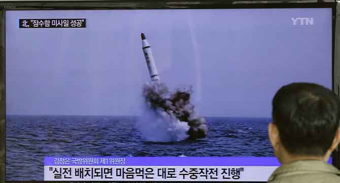 Corea del Norte advierte a  EE.UU.  “Si detienen sus maniobras con Corea del Sur, suspenderemos las pruebas nucleares”
