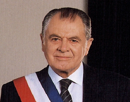 Patricio Aylwin, el presidente de la transición 1918-2016