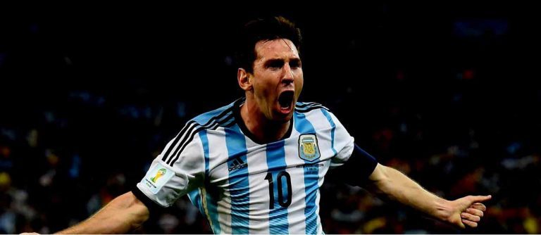 Télam: “Lionel Messi estará ausente frente a Chile, a pesar de su insistencia para jugar”