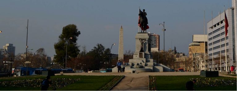 Monumento al General Baquedano: La plaza de las celebraciones que podría terminar