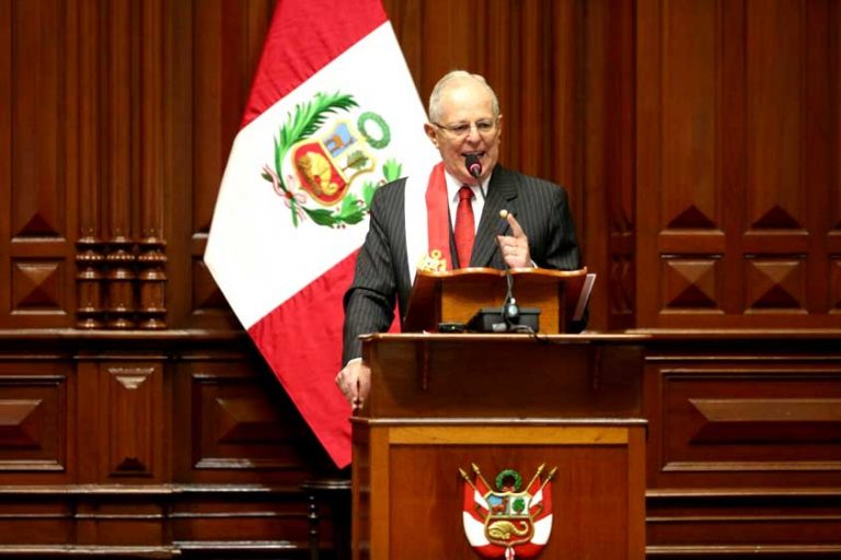 Crisis de gabinete en Perú: Este domingo PPK tomará juramento a sus nuevos  ministros