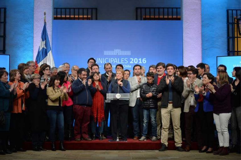 Presidenta Bachelet reconoce derrota de la NM: “Hoy Chile ha hablado…y hemos oído el mensaje”