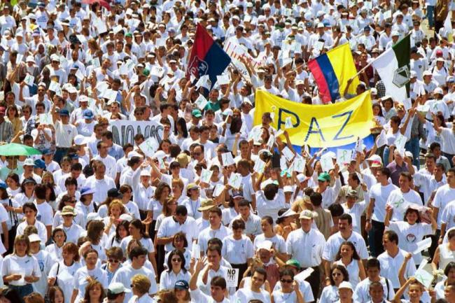 Universitarios sacan la cara en Colombia y convocan a Marcha por la Paz