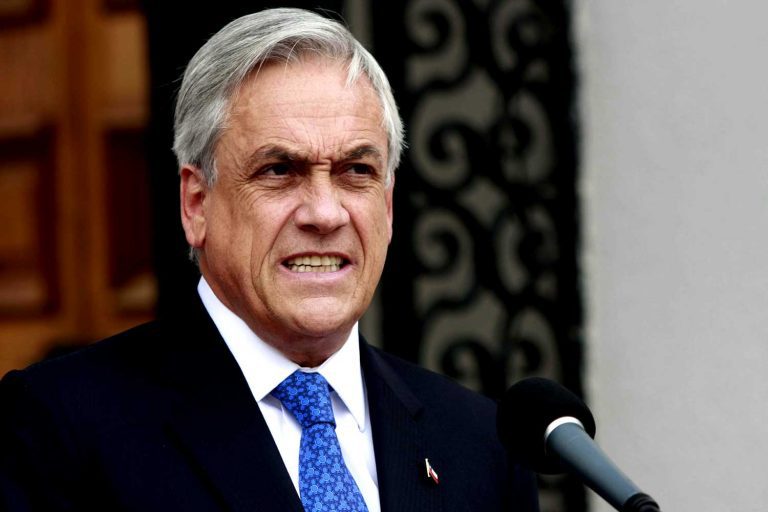 Anoche Piñera declaró como imputado ante fiscal Guerra por caso Bancard