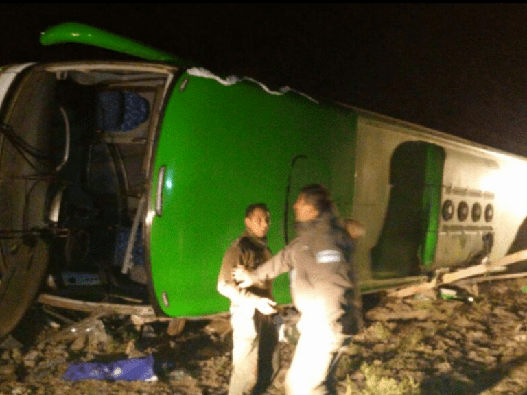 A 19 se eleva la cifra de muertos en fatal accidente de bus que viajaba desde Argentina a Chile
