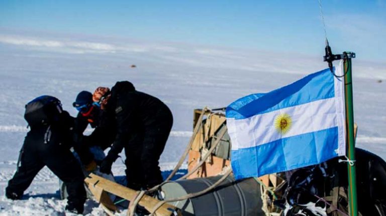 Campaña Antártica Argentina: abastecen Base Belgrano 2