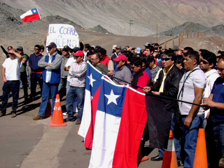 Jueves comienza huelga en Minera Escondida