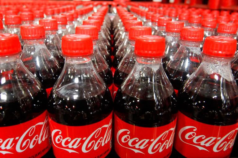 Coca-Cola Embonor S.A reporta una utilidad neta de $40.499 millones al 31 de diciembre de 2016 y anuncia nuevas marcas de bebidas