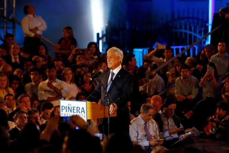 Tomás Mosciatti analiza una de las razones del estancamiento de Piñera: “Se ha ido acercando cada vez a la derecha”