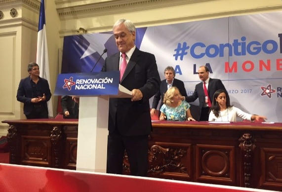 Piñera es proclamado candidato presidencial de RN en medio de una fuerte crítica a la gestión gubernamental de la Nueva Mayoría