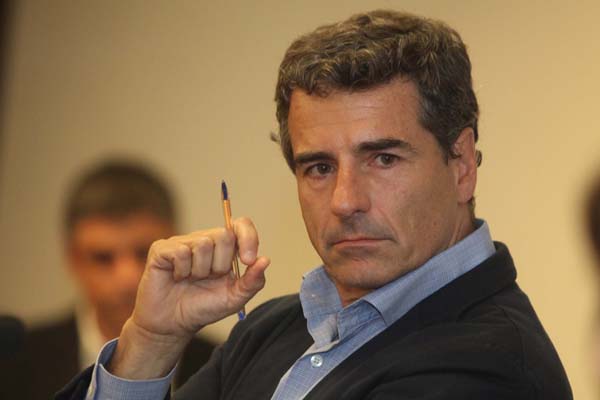 Mala noticia para Velasco: Servel declara inadmisible recurso de Ciudadanos pidiendo revisión de firmas