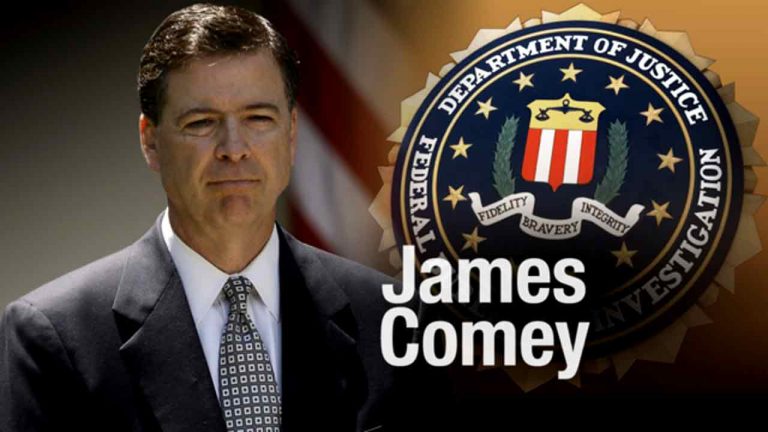Otro Trump-azo da de baja al director del FBI, James Comey