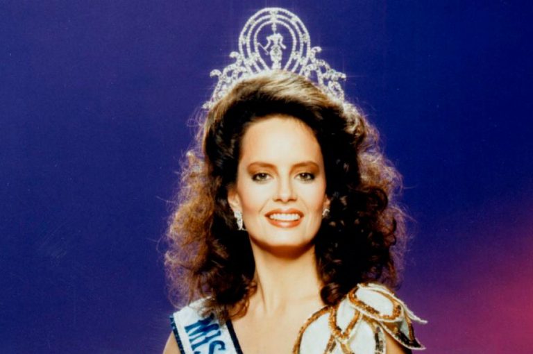 Cecilia Bolocco recuerda la coronación de Miss Universo a 30 años del certamen