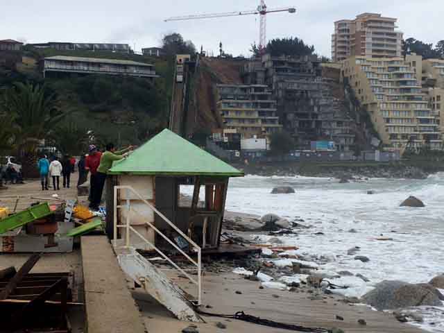 Borde costero arrasado por marejadas debe obligar a autoridades municipales a rediseñarlos