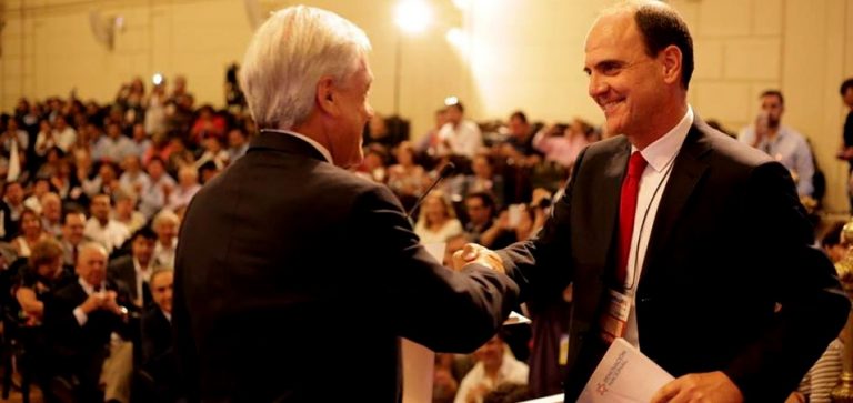 Tribunal Supremo de RN le raya la cancha a sus militantes para blindar a Piñera como primera opción partidaria y limitar apoyo a Ossandón