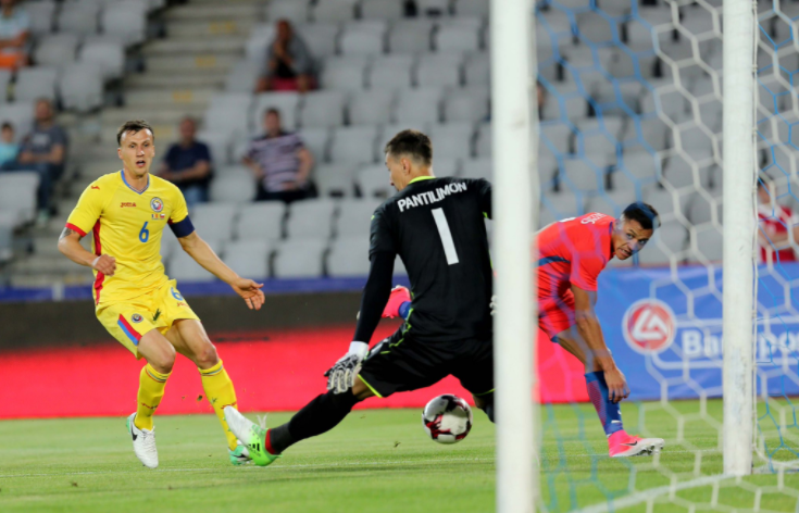 La Roja no pudo ante Rumania y pierde 3-2 antes de su debut en la Copa Confederaciones