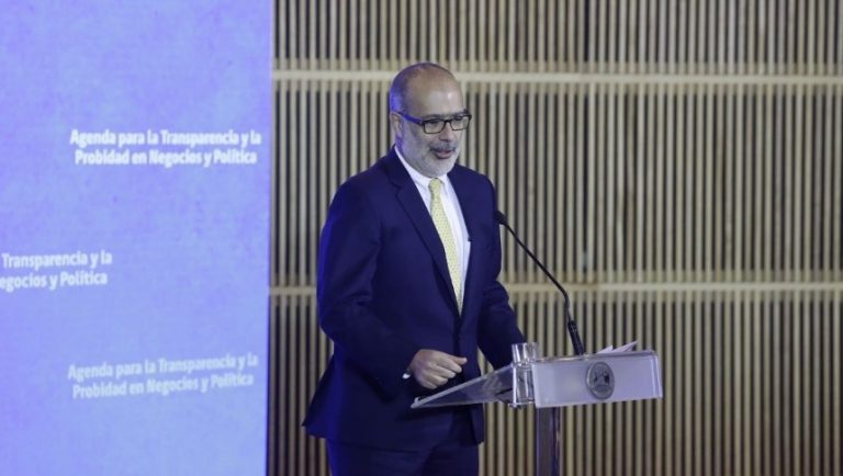 Ministro Valdés anticipa “cierta prudencia” por presupuesto 2018