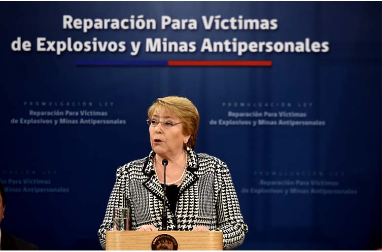 Presidenta Bachelet promulga ley de reparación y asistencia a víctimas de minas antipersonales