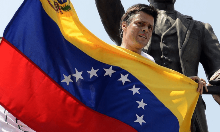 Gobierno reacciona “complacido” por salida de la cárcel de Leopoldo López y pide libertad para Braulio Jatar