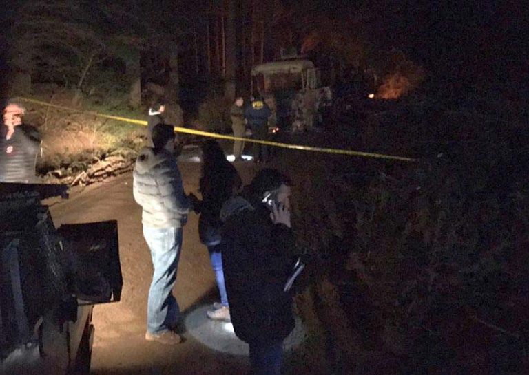 Esta noche 7 vehículos mayores quemados en fundo La Envidia en Padre Las Casas. Gobierno se querella por Ley de Seguridad del Estado
