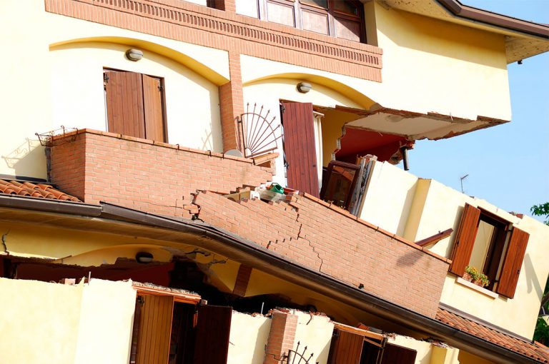 ¿Cuáles son las normas de construcción en ciudades con intensa actividad sísmica?