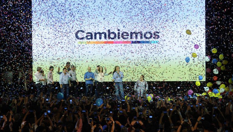Argentina: Coalición de Macri se impuso en los distritos más grandes del país y venció a Cristina Kirchner