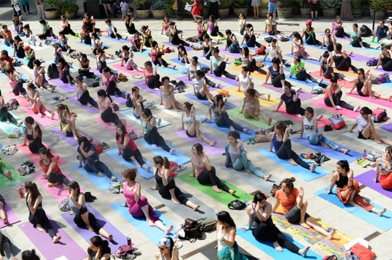 Yoga gratis hará meditar a miles de personas en GAM