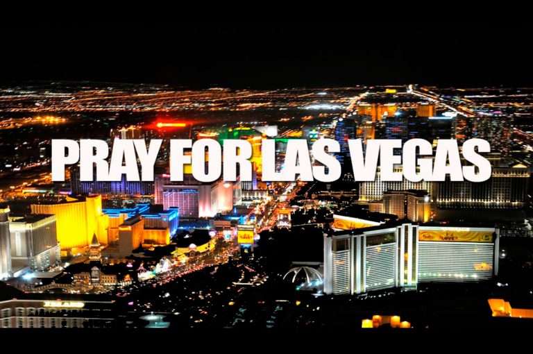 Celebridades muestran su apoyo a las víctimas del tiroteo en Las Vegas