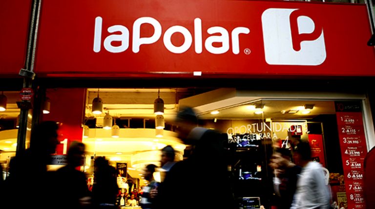 ¡ Otra vez LA POLAR !: SERNAC demanda colectivamente  a la multitienda por refinanciamiento y cambio de tarjeta de crédito