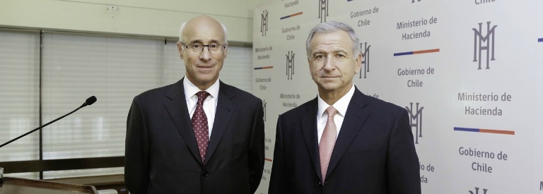 Ministro Larraín nombra a Arturo Tagle Quiroz en la presidencia de Bancoestado